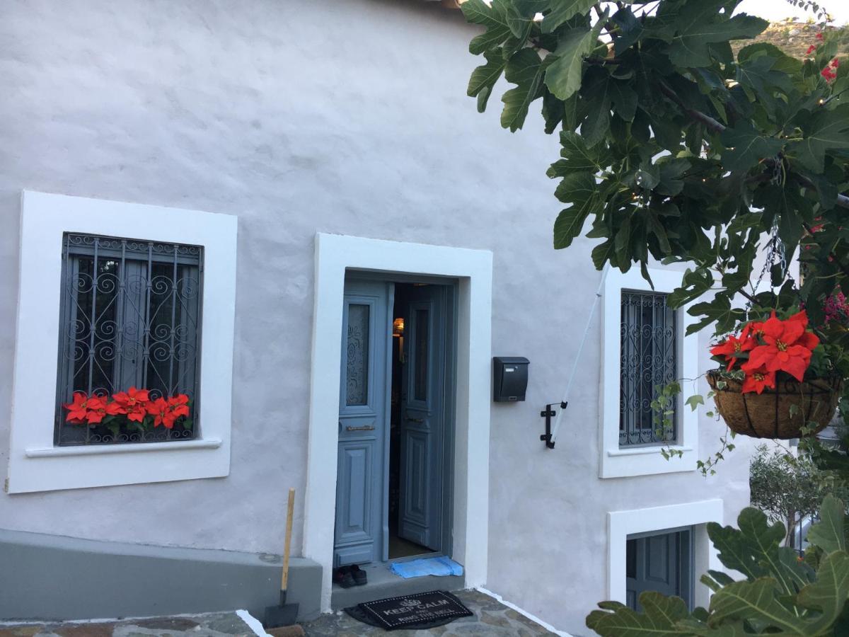 הוילה Apérion Casa Metropolis מראה חיצוני תמונה