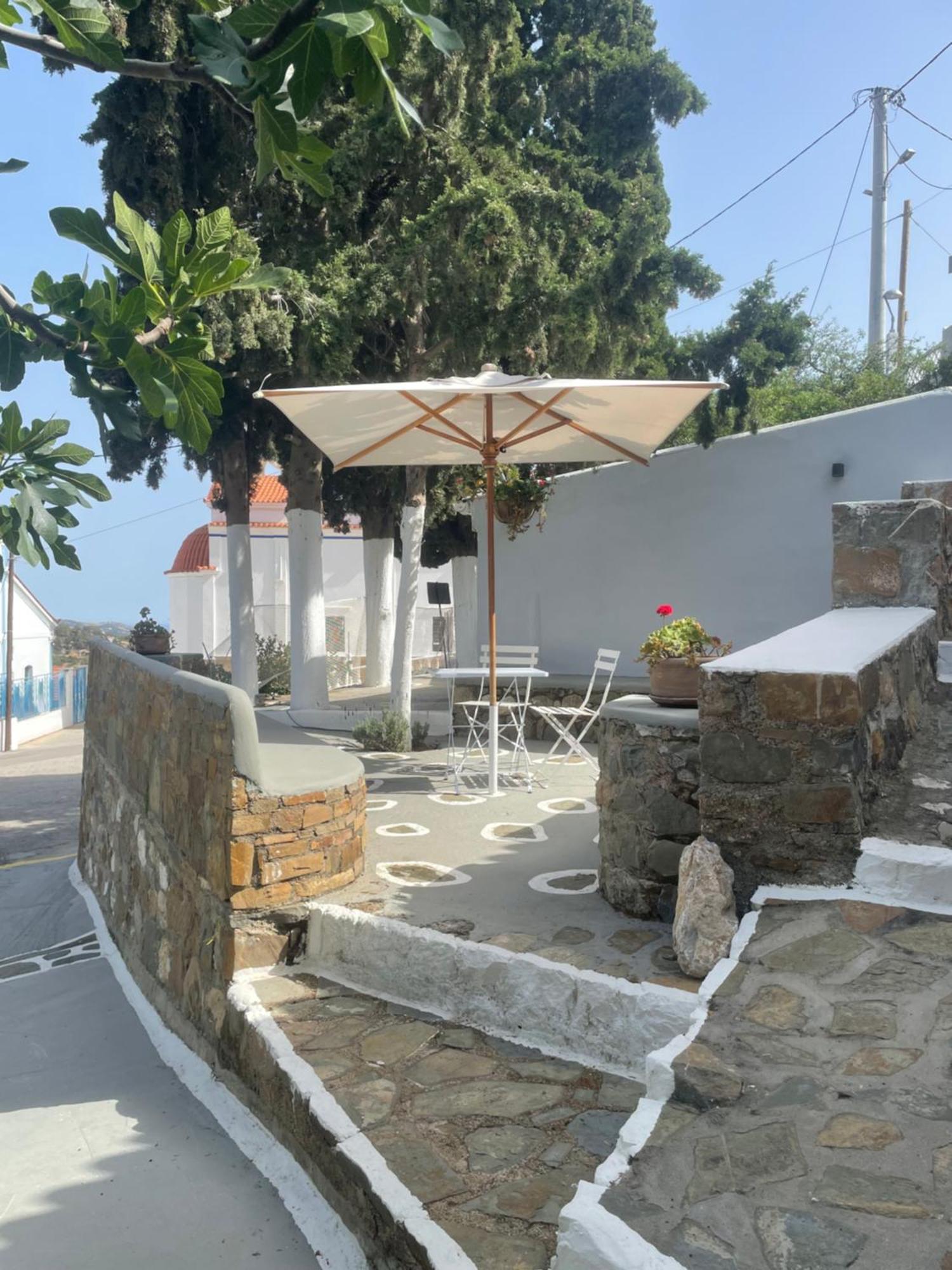 הוילה Apérion Casa Metropolis מראה חיצוני תמונה