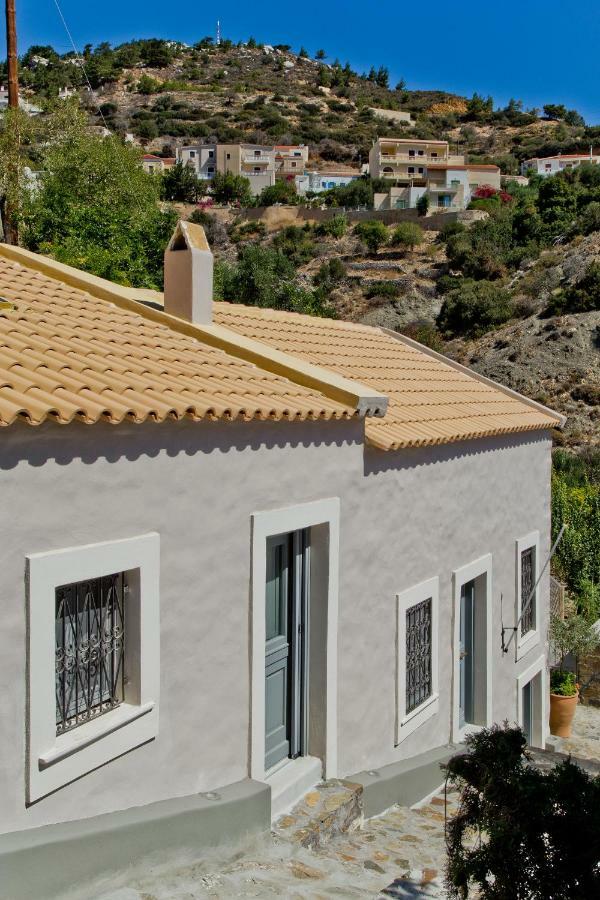 הוילה Apérion Casa Metropolis מראה חיצוני תמונה